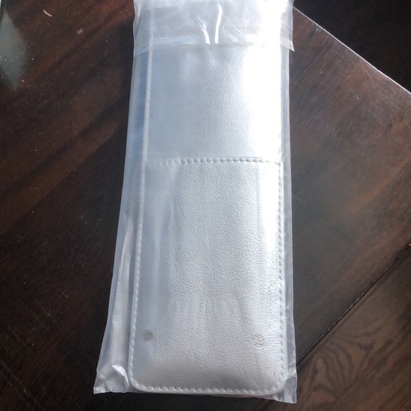 New MAC Sustainable Straw Set & Pouch ♥️💗❤️ - Picture 4 of 9